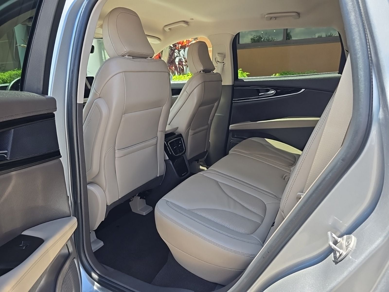 2021 Lincoln Nautilus Standard