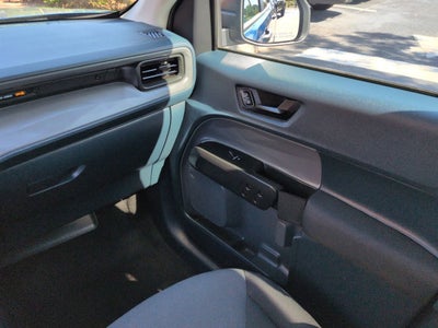 2024 Ford Maverick XL