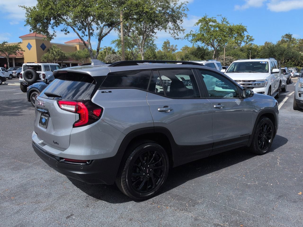 2024 GMC Terrain SLE