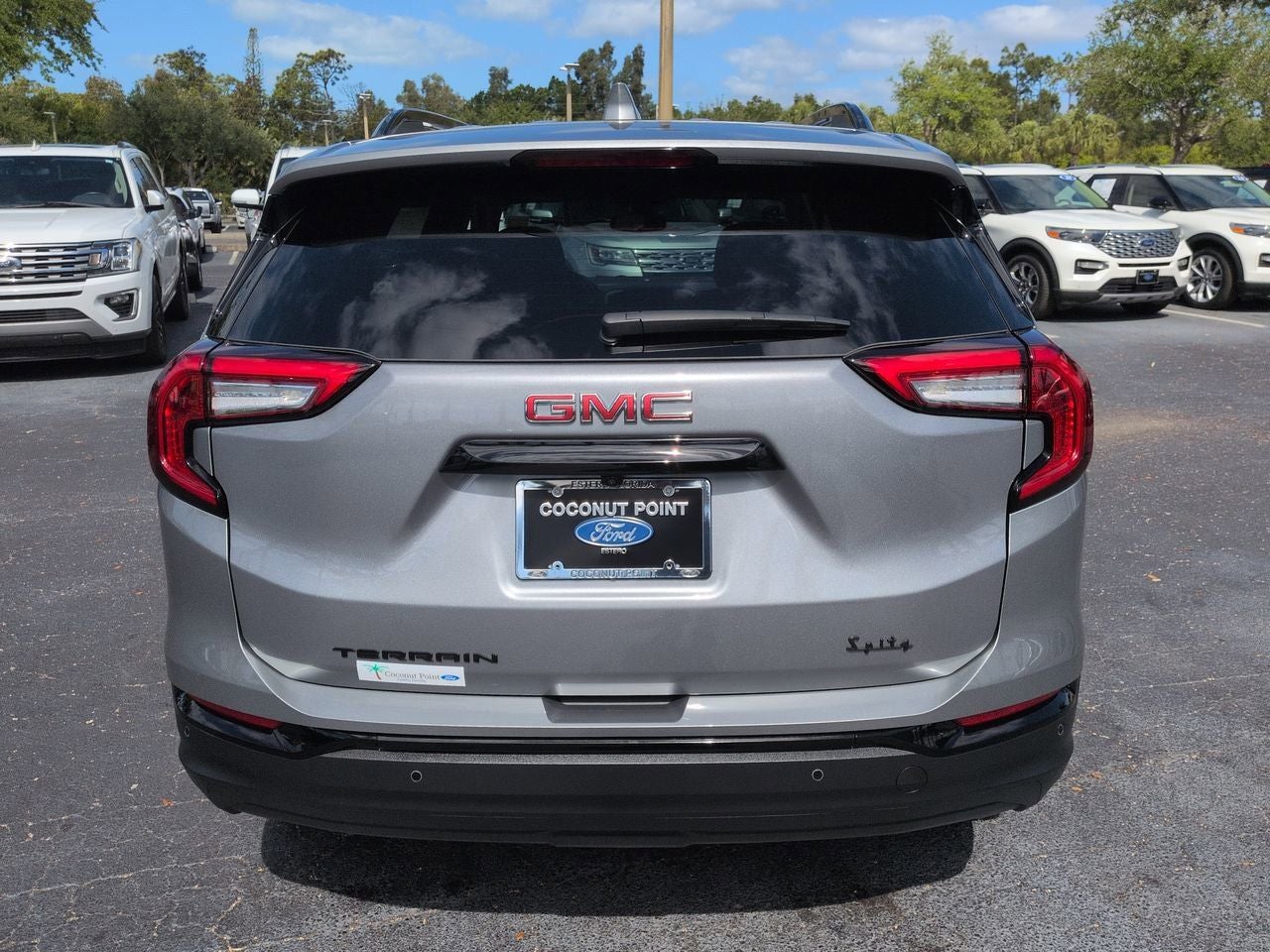 2024 GMC Terrain SLE