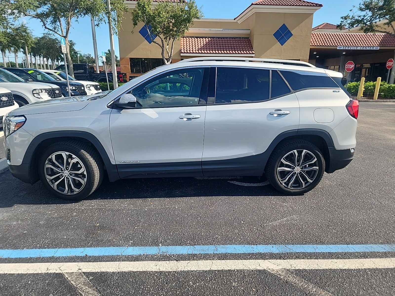 2020 GMC Terrain SLT
