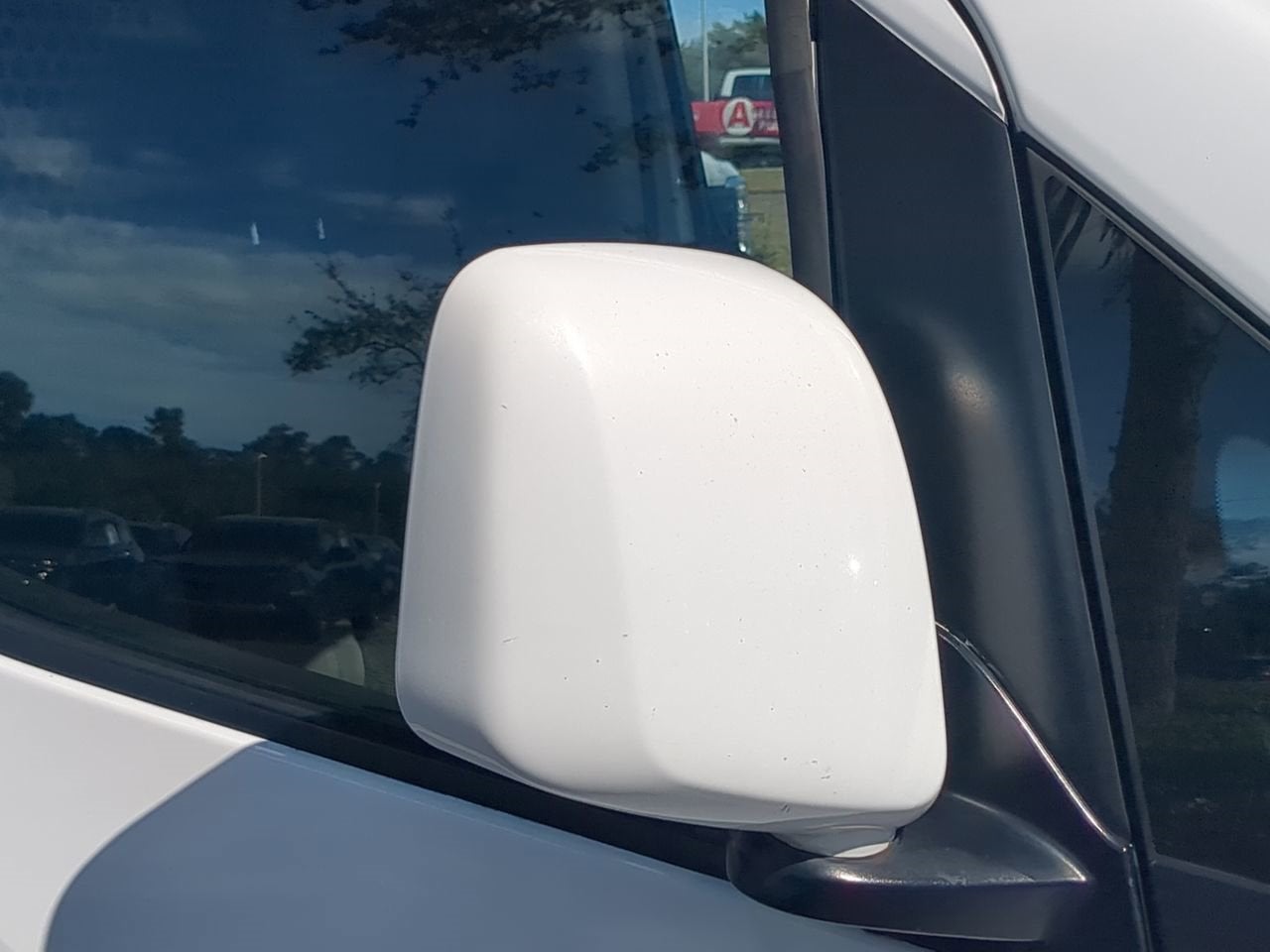 2017 Nissan NV200 SV