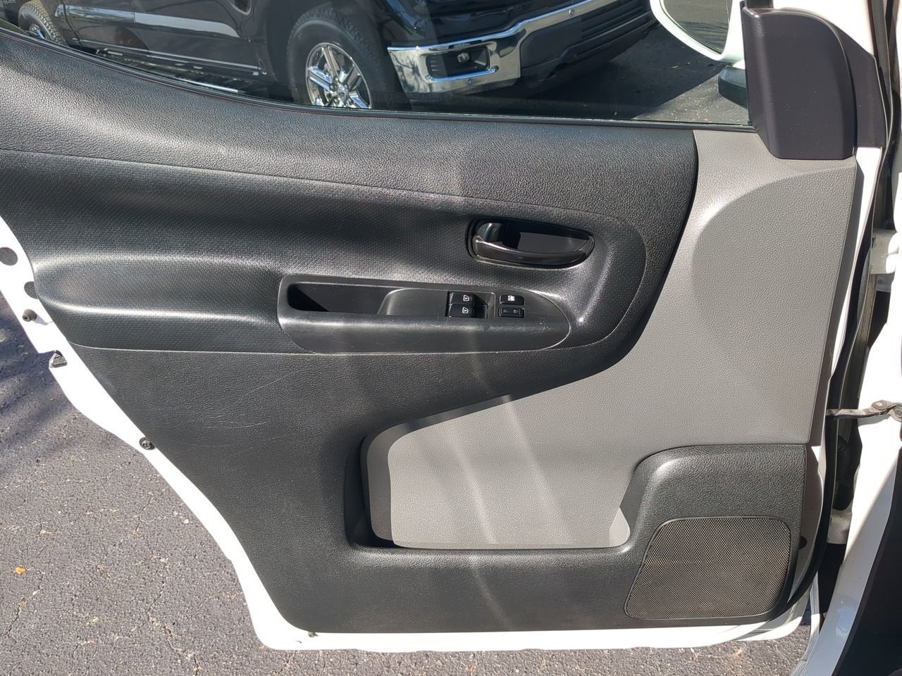 2017 Nissan NV200 SV
