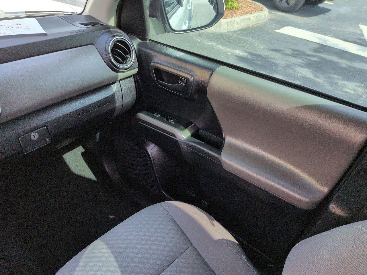 2020 Toyota Tacoma SR5 V6