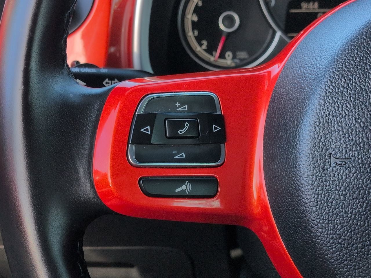 2018 Volkswagen Beetle 2.0T S