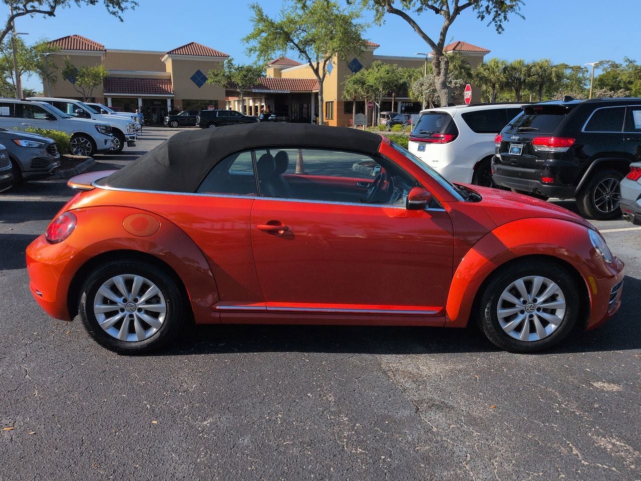 2018 Volkswagen Beetle 2.0T S