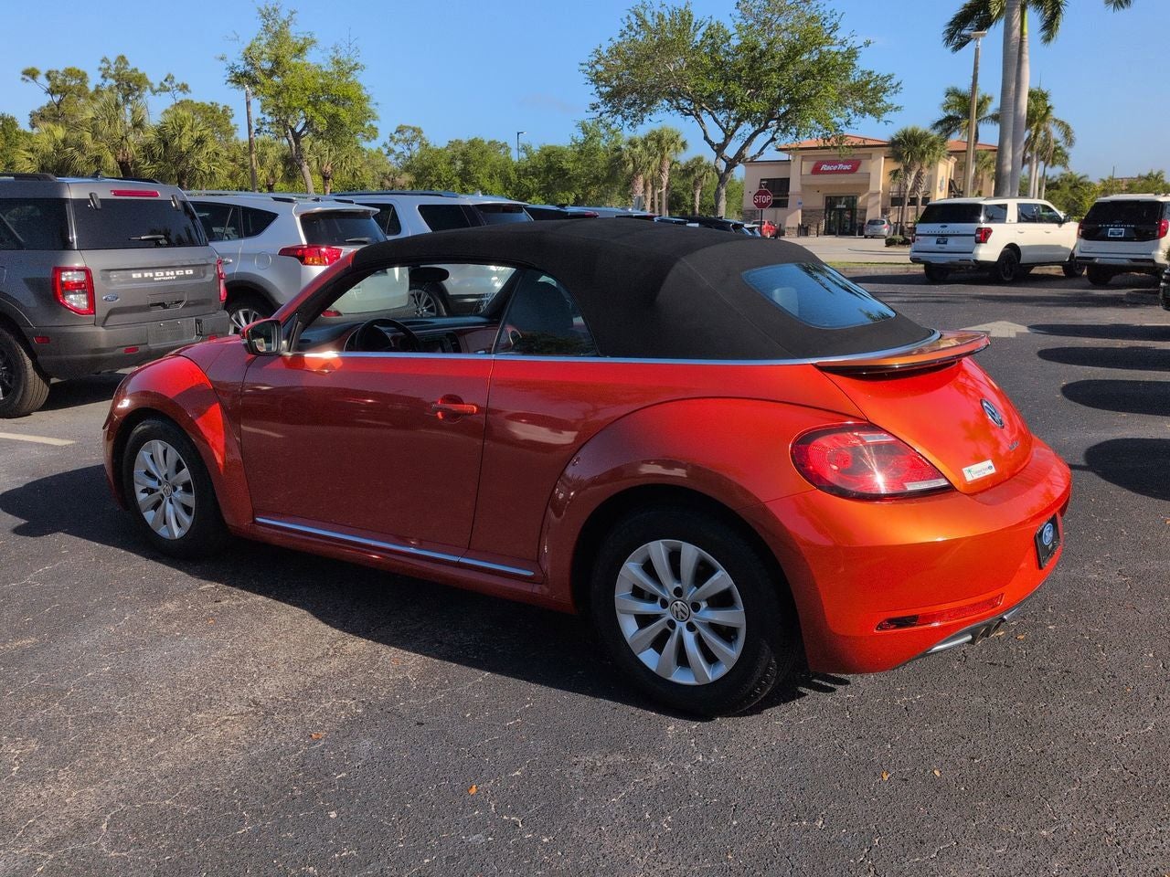 2018 Volkswagen Beetle 2.0T S