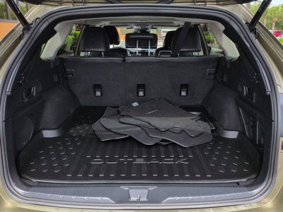 2023 Subaru Outback Touring