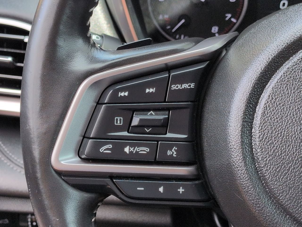 2023 Subaru Outback Touring