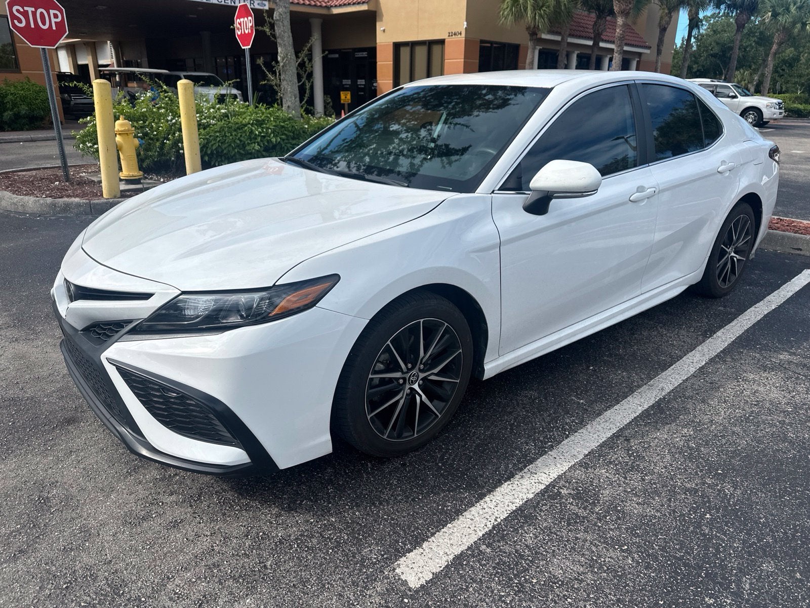 2023 Toyota Camry SE