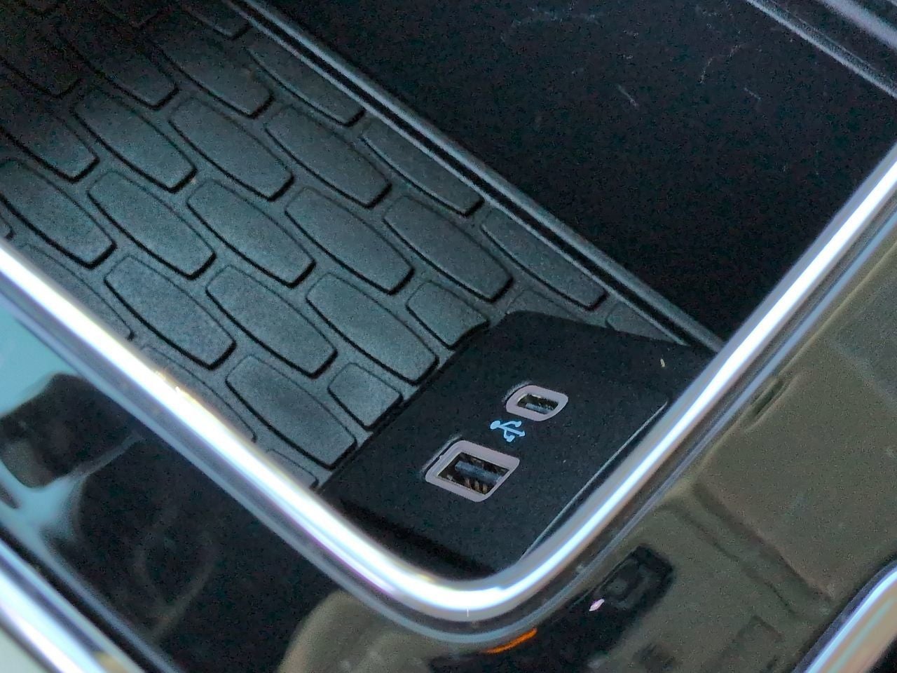 2023 Lincoln Aviator Plug-In Hybrid Black Label Grand Touring