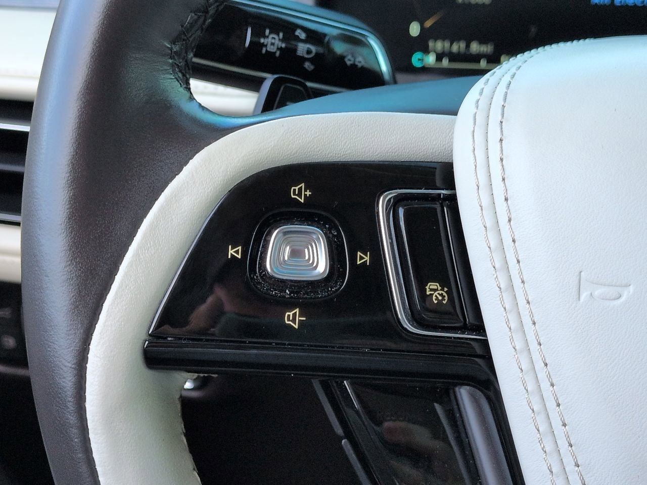 2023 Lincoln Aviator Plug-In Hybrid Black Label Grand Touring