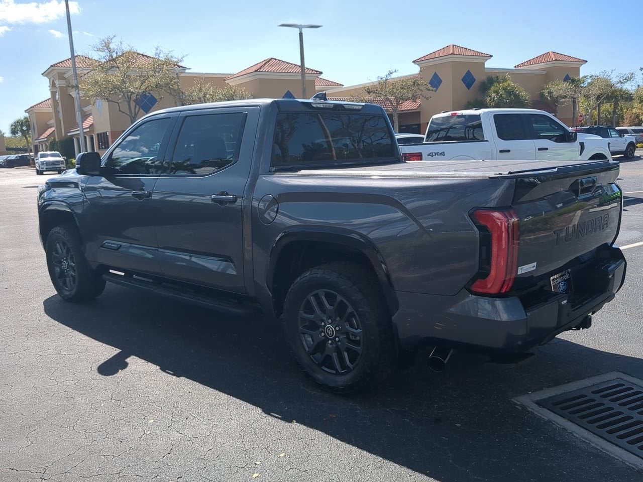 2023 Toyota Tundra Platinum