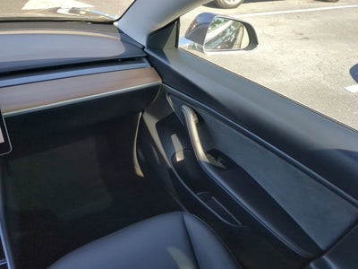 2020 Tesla Model 3 Performance