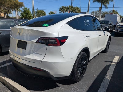 2022 Tesla Model Y Long Range