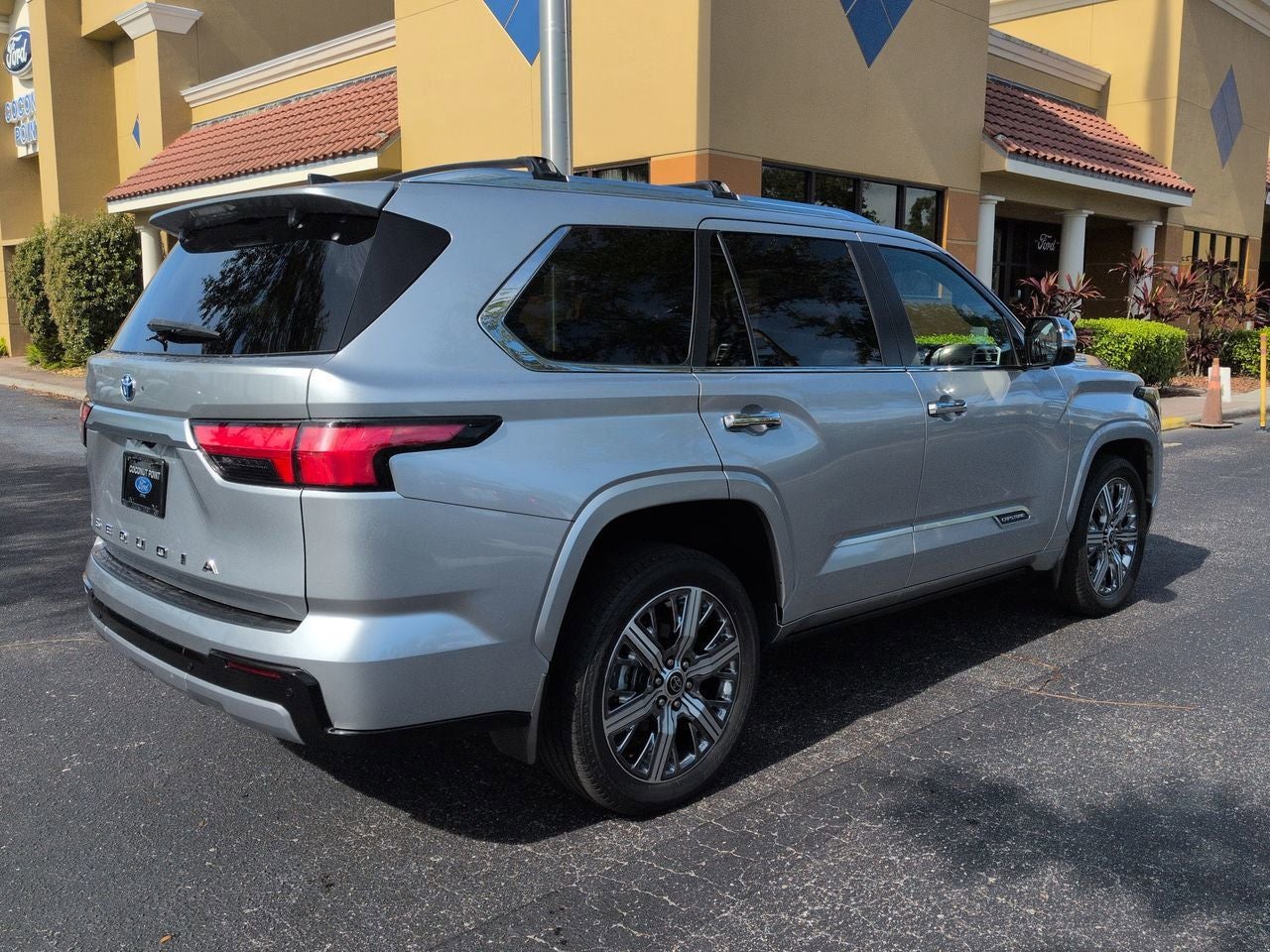 2024 Toyota Sequoia Capstone