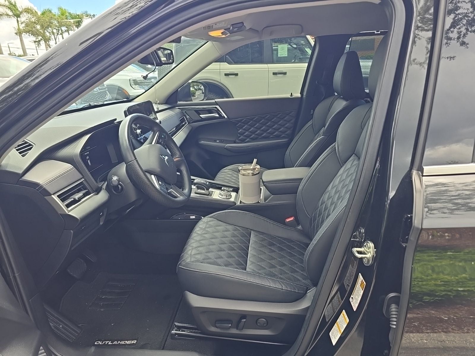 2023 Mitsubishi Outlander SEL
