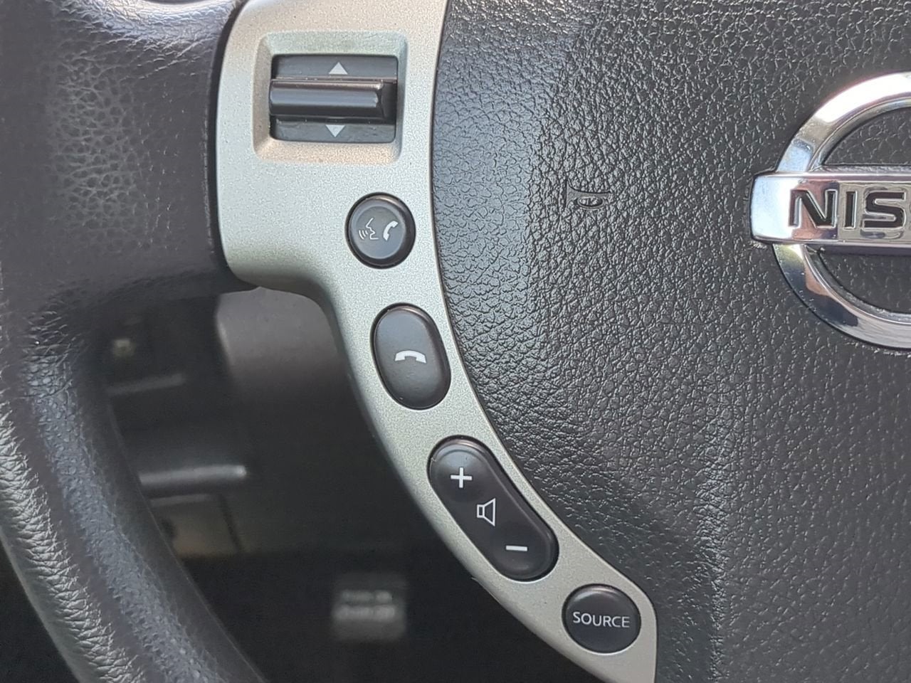 2012 Nissan Rogue SV