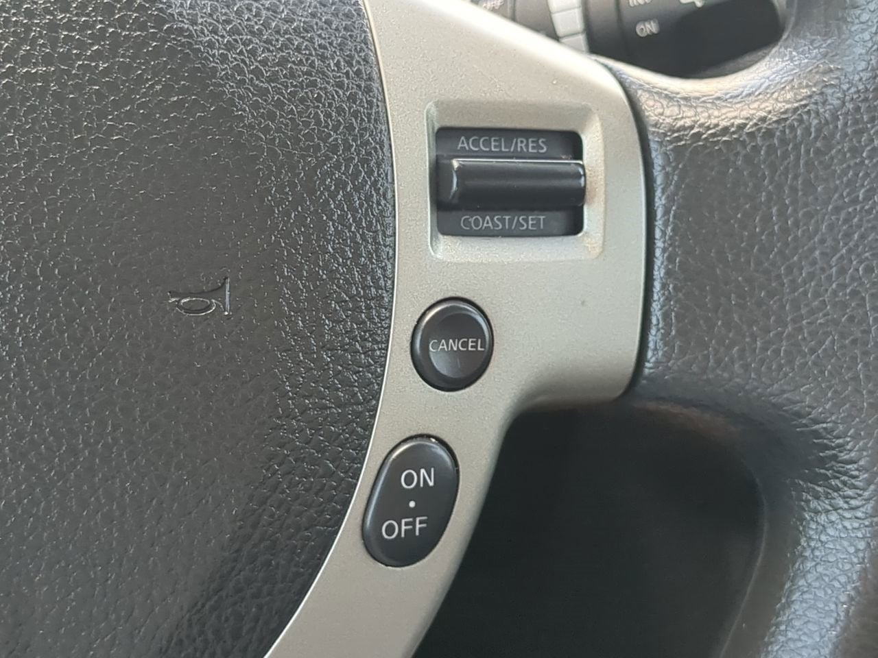 2012 Nissan Rogue SV