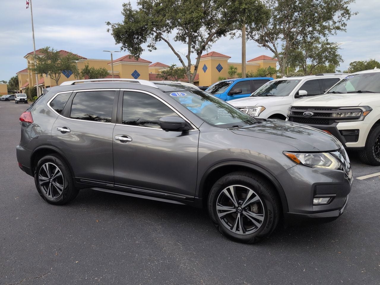 2018 Nissan Rogue SL