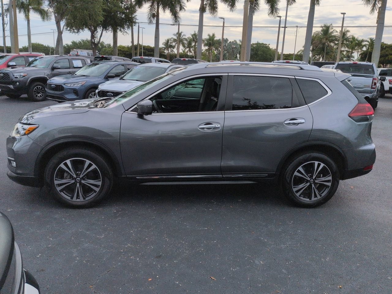 2018 Nissan Rogue SL