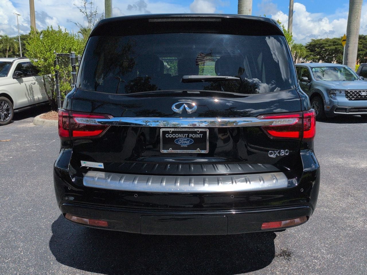 2019 INFINITI QX80 LUXE