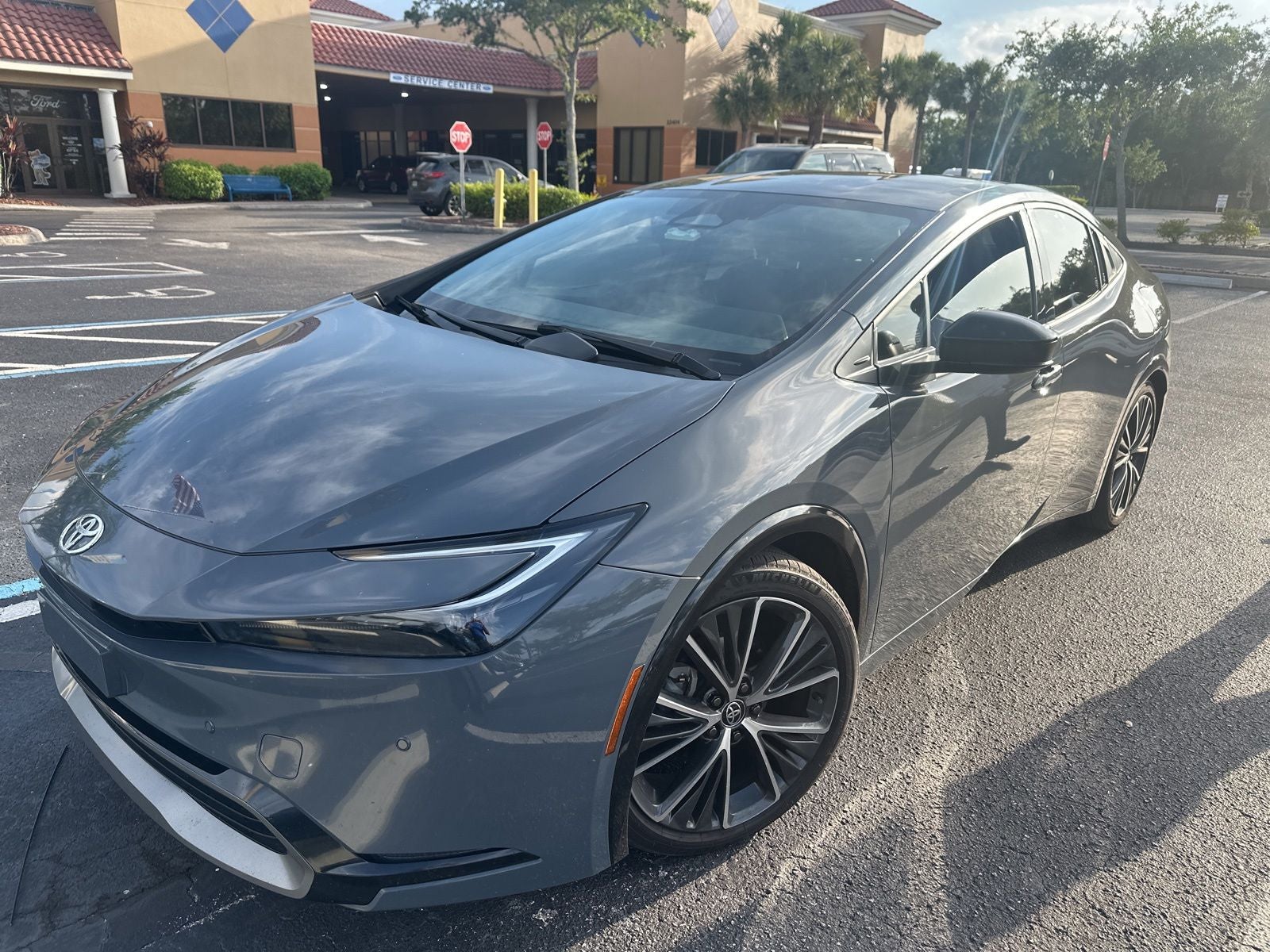 2023 Toyota Prius XLE