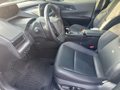 2023 Toyota Prius XLE
