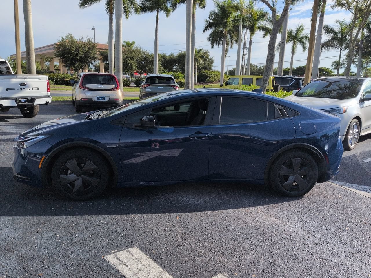 2024 Toyota Prius LE