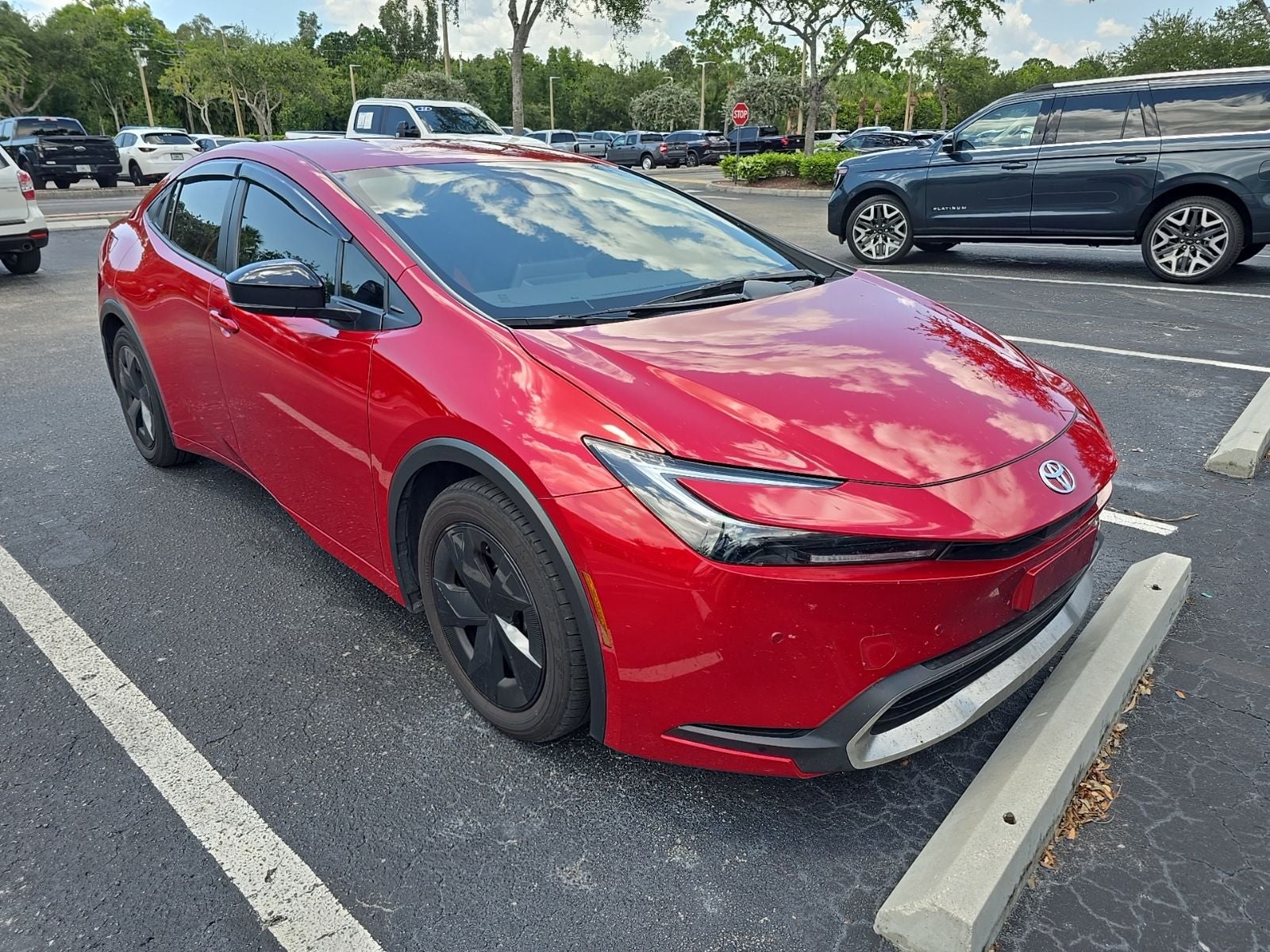 2024 Toyota Prius Prime SE