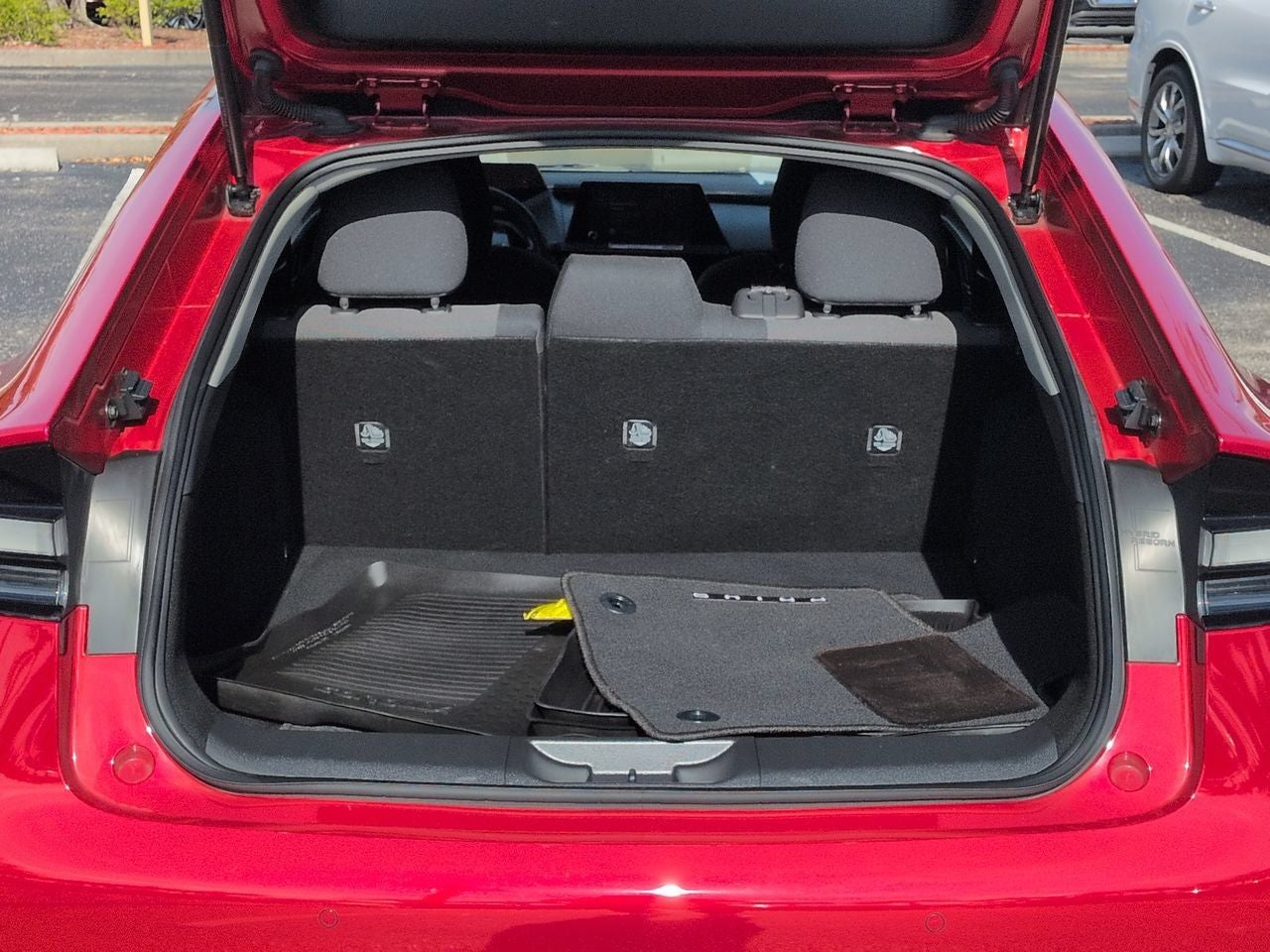 2024 Toyota Prius Prime SE