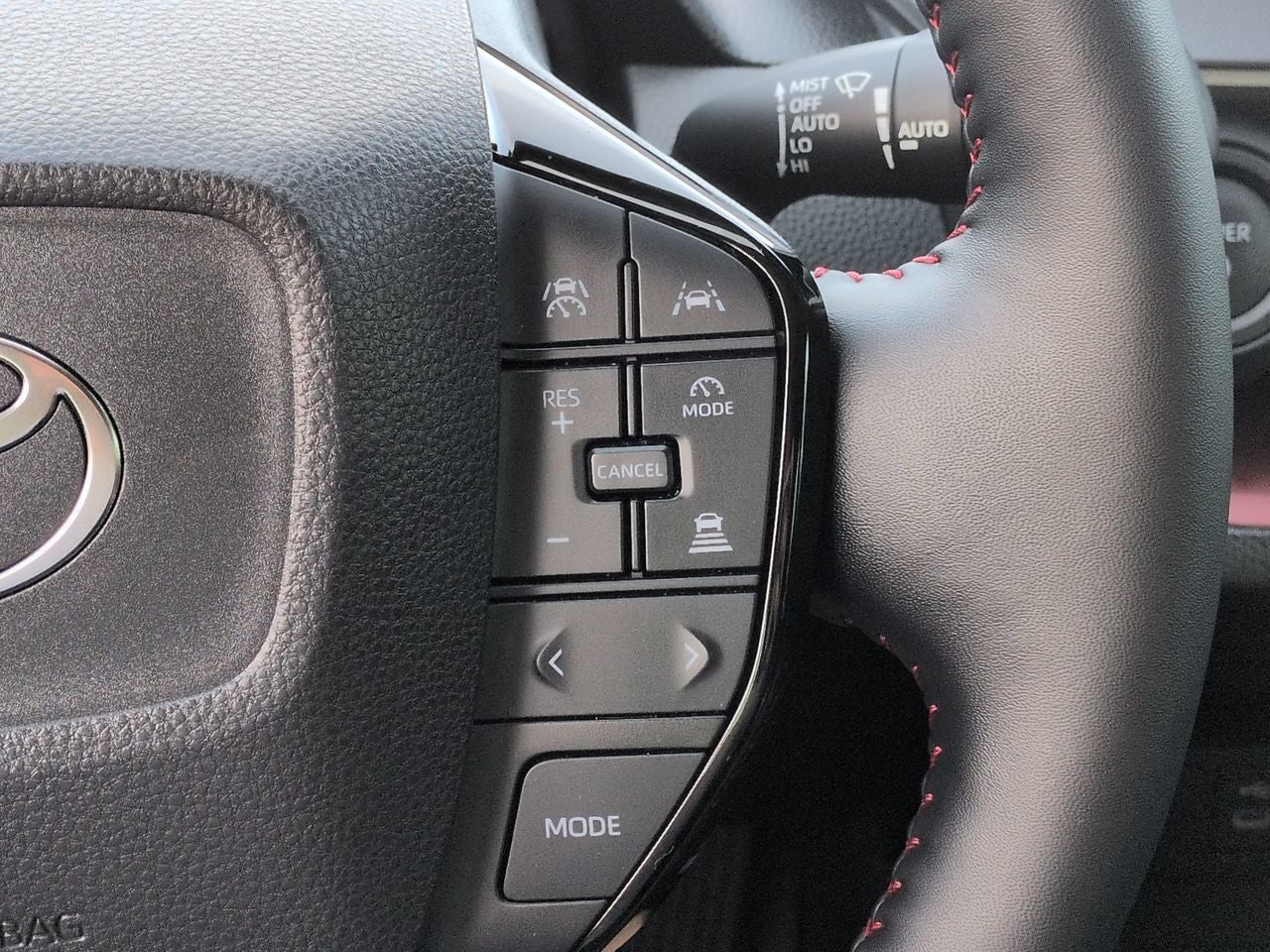 2024 Toyota Prius Prime SE