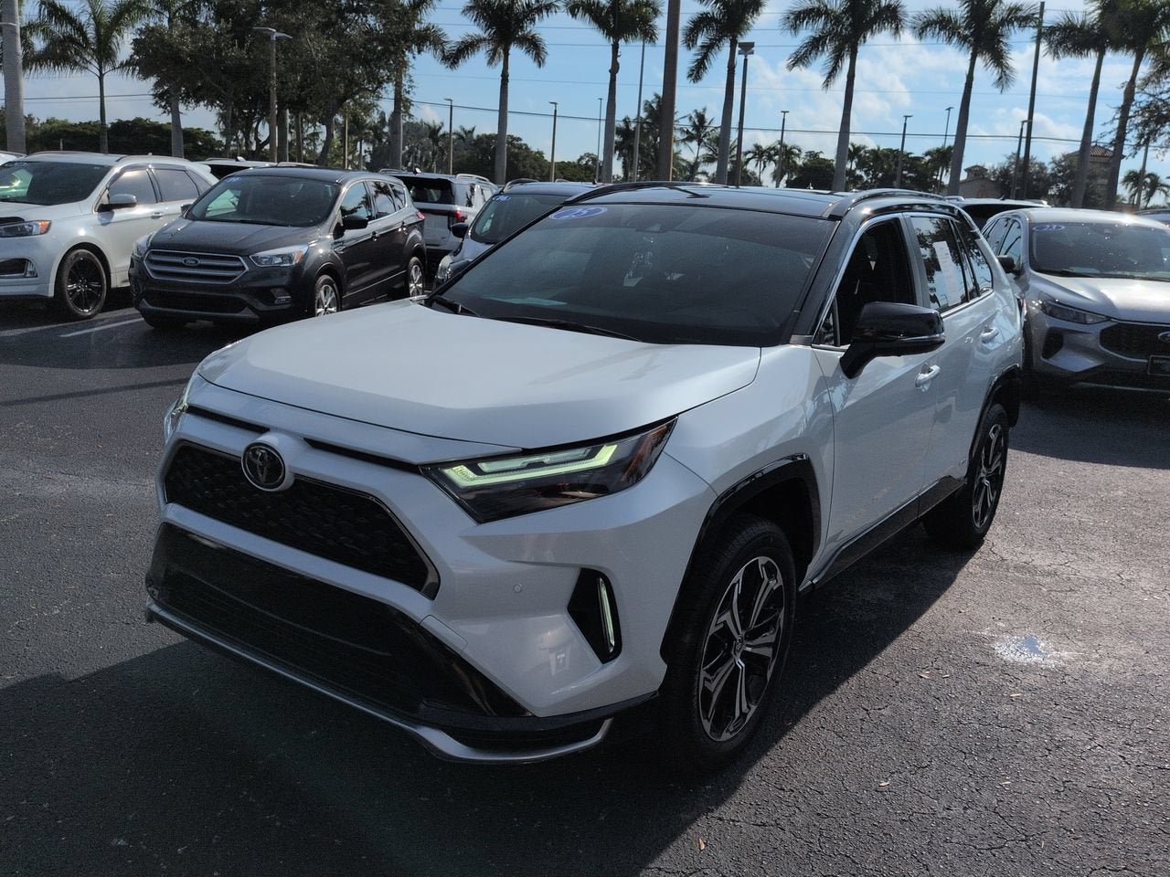 2025 Toyota RAV4 Plug-In Hybrid XSE