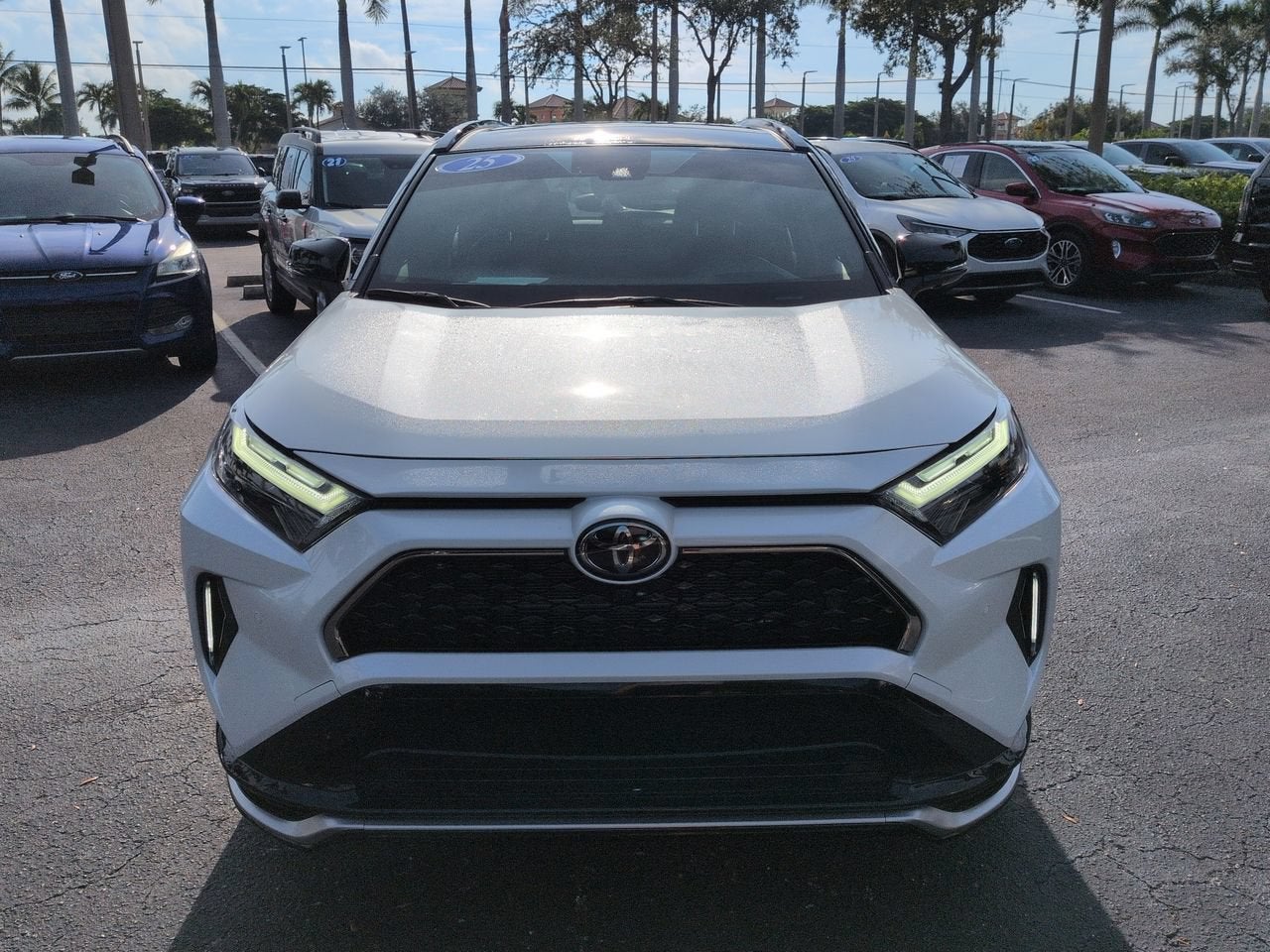 2025 Toyota RAV4 Plug-In Hybrid XSE