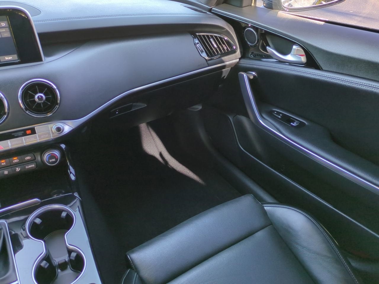 2021 Kia Stinger GT-Line