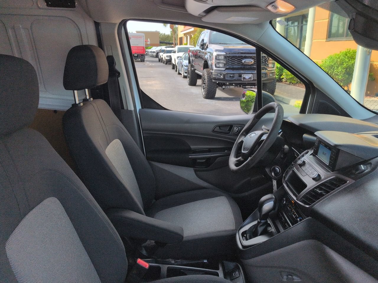 2022 Ford Transit Connect XL