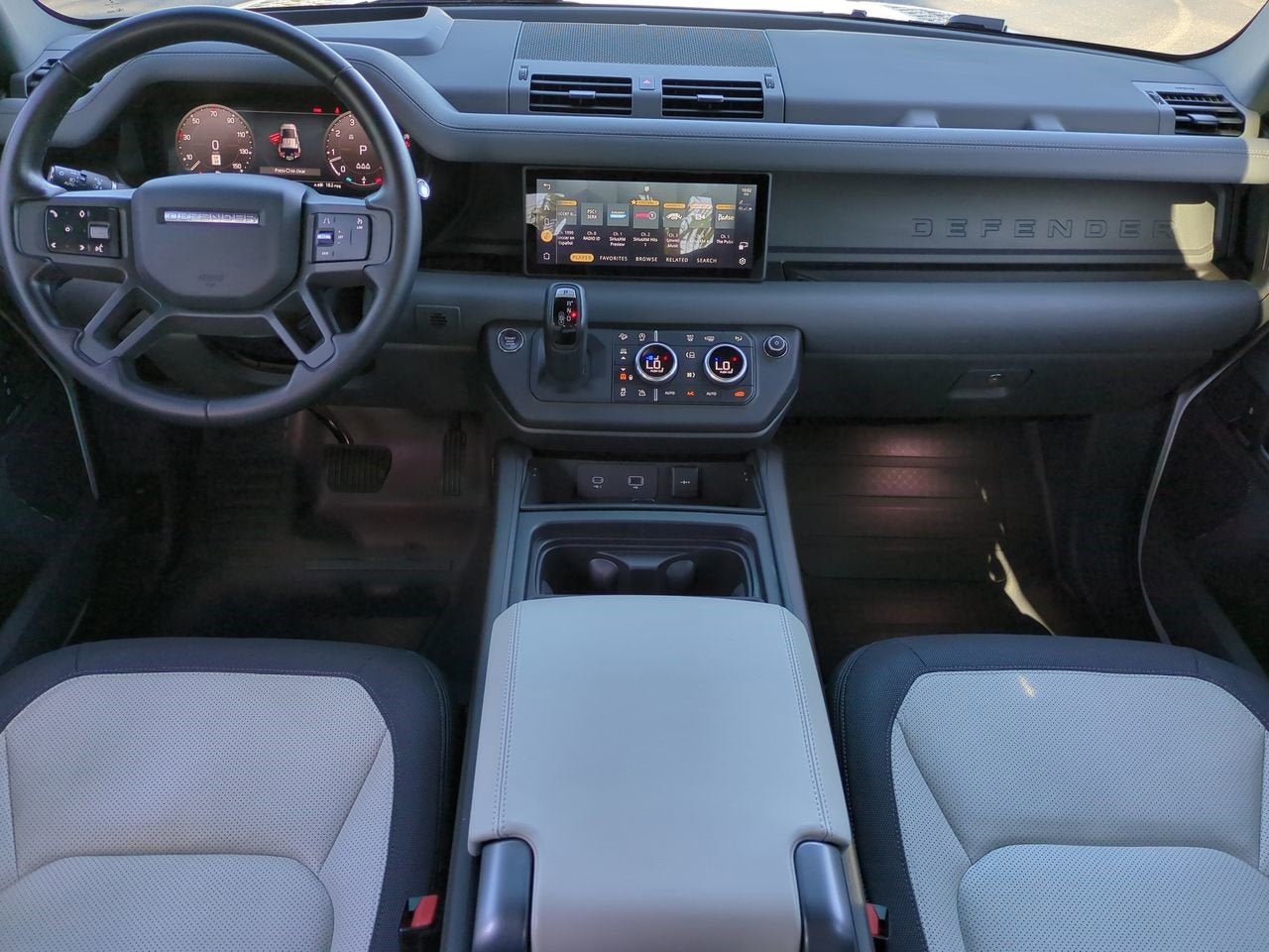 2023 Land Rover Defender 110 X-Dynamic SE