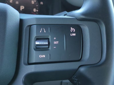 2023 Land Rover Defender 110 X-Dynamic SE