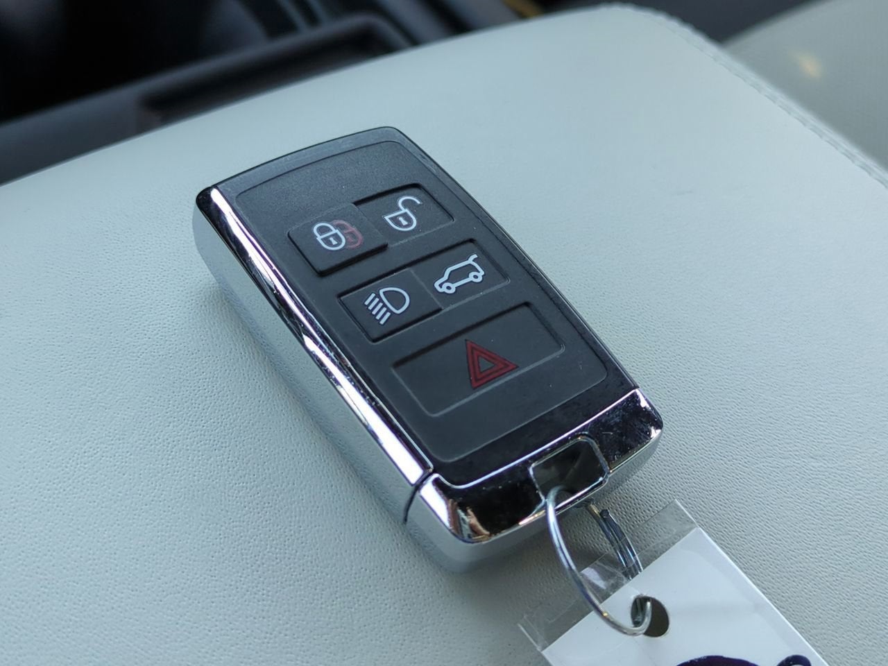 2023 Land Rover Defender 110 X-Dynamic SE