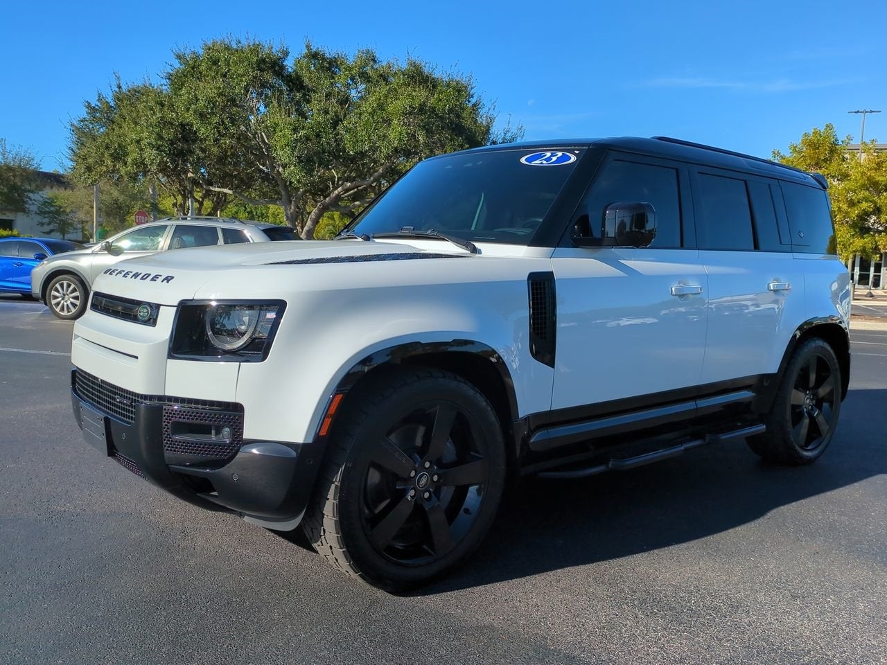 2023 Land Rover Defender 110 X-Dynamic SE