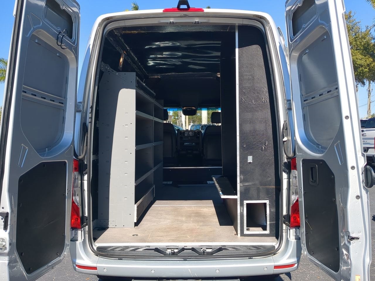 2023 Mercedes-Benz Sprinter 2500 Cargo 144 WB