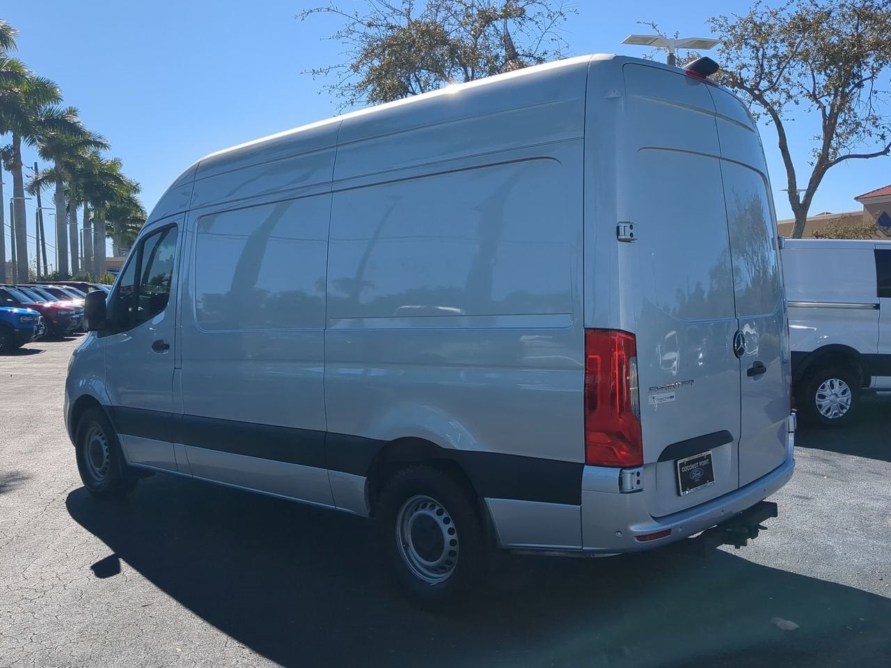2023 Mercedes-Benz Sprinter 2500 Cargo 144 WB