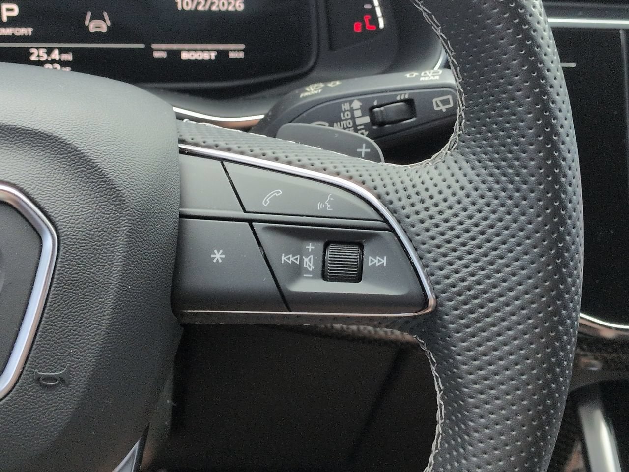 2023 Audi SQ8 4.0T Premium Plus quattro