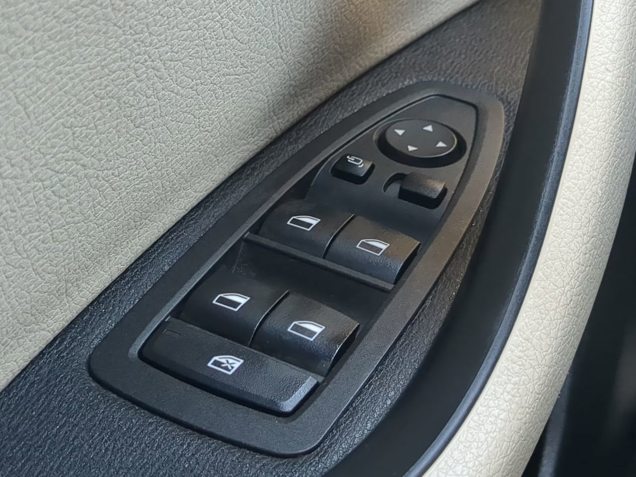 2020 BMW X2 sDrive28i