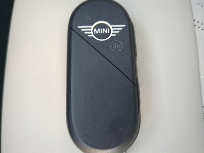 2025 MINI Cooper S Iconic