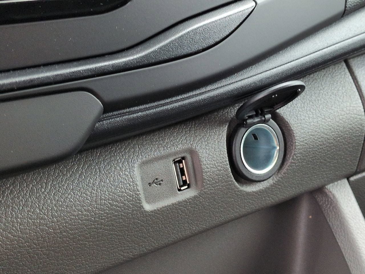 2026 Ford Transit Commercial Passenger Van XL