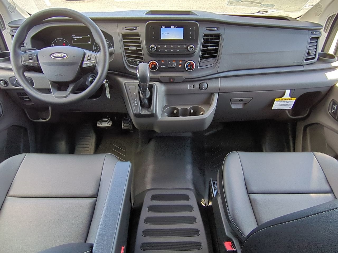 2025 Ford Transit-350 XL