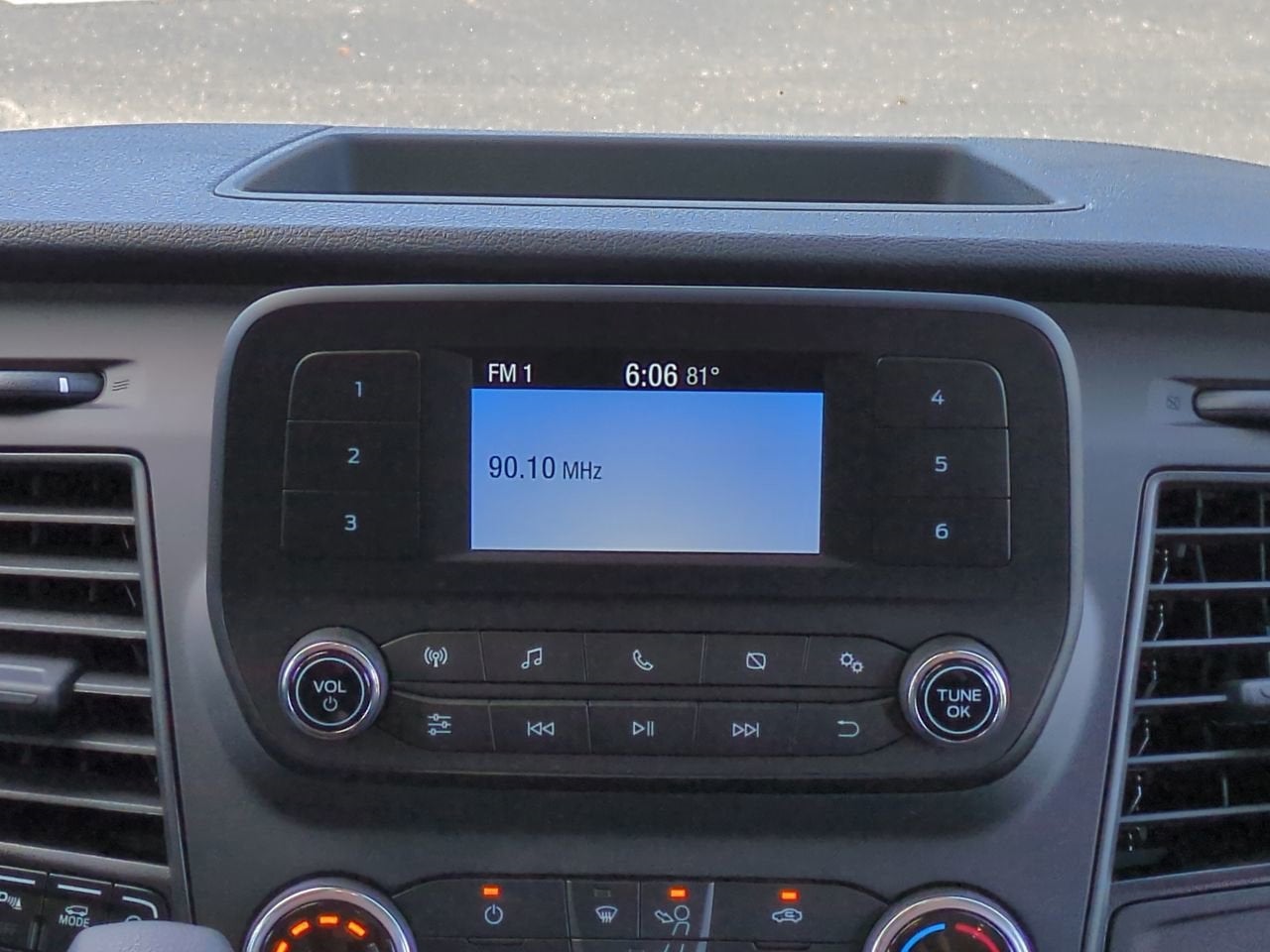 2025 Ford Transit-350 XL