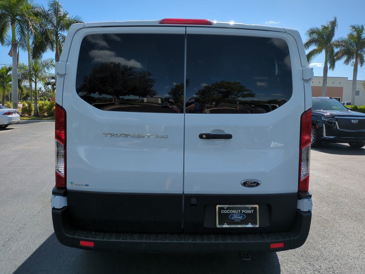 2025 Ford Transit-350 XL