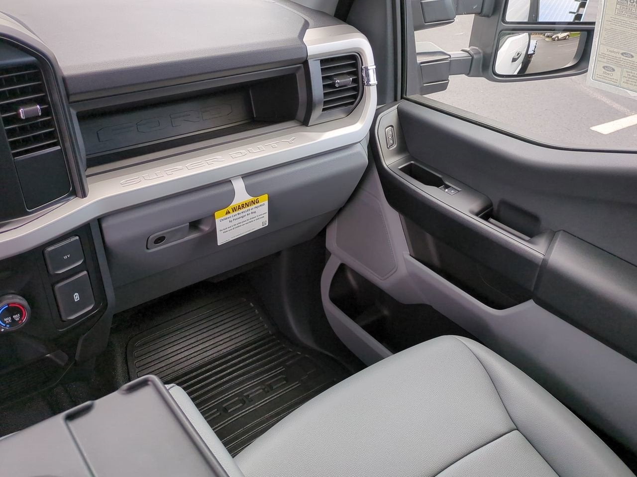 2025 Ford F-350SD XL DRW